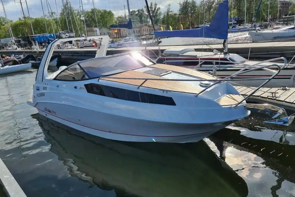 Motorboot IMPOL Yacht & Bootshandel Stillo 24