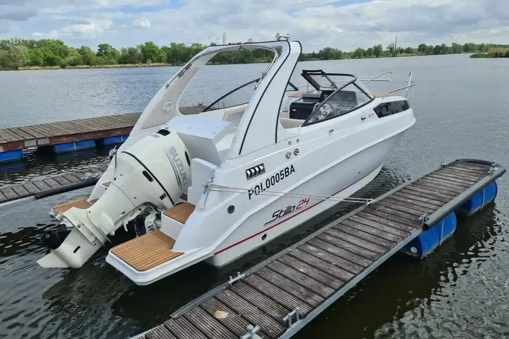 Motorboot IMPOL Yacht & Bootshandel Stillo 24