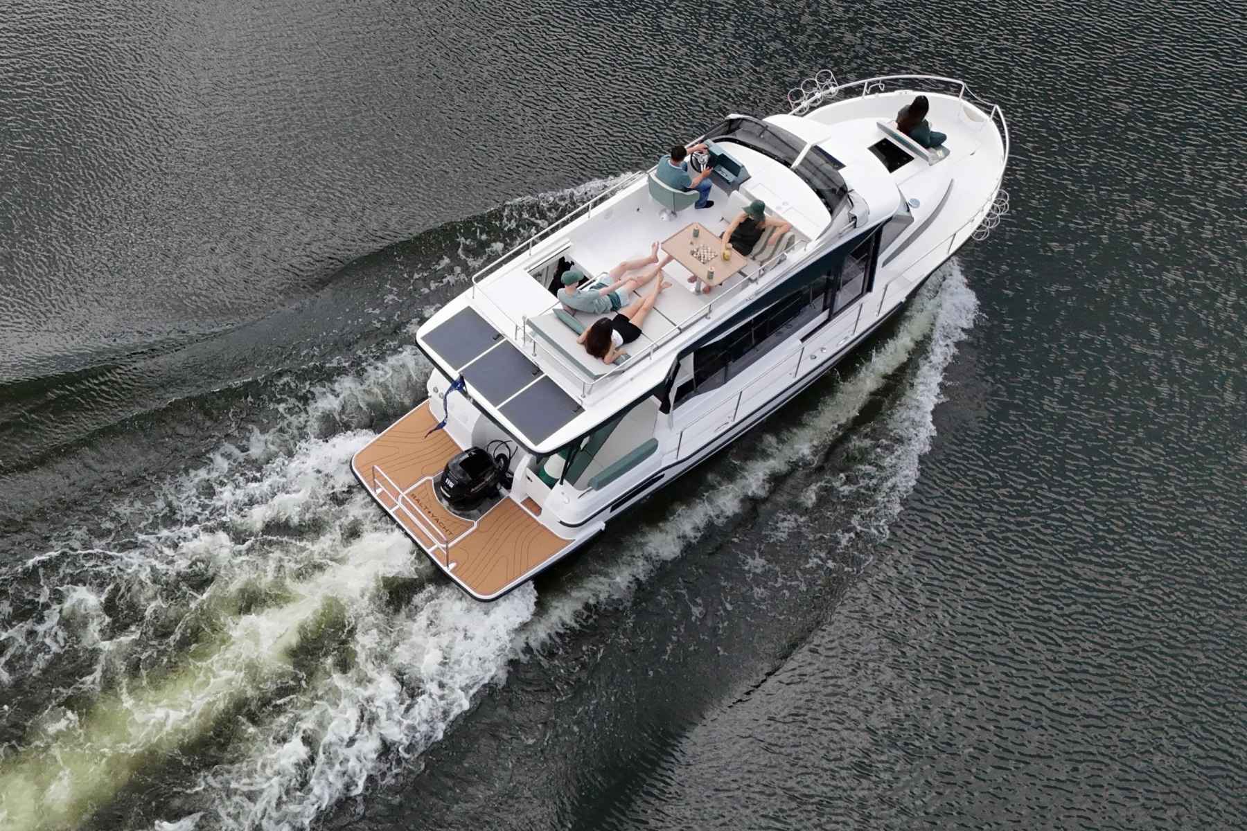 Motorboot IMPOL SunCamper 36
