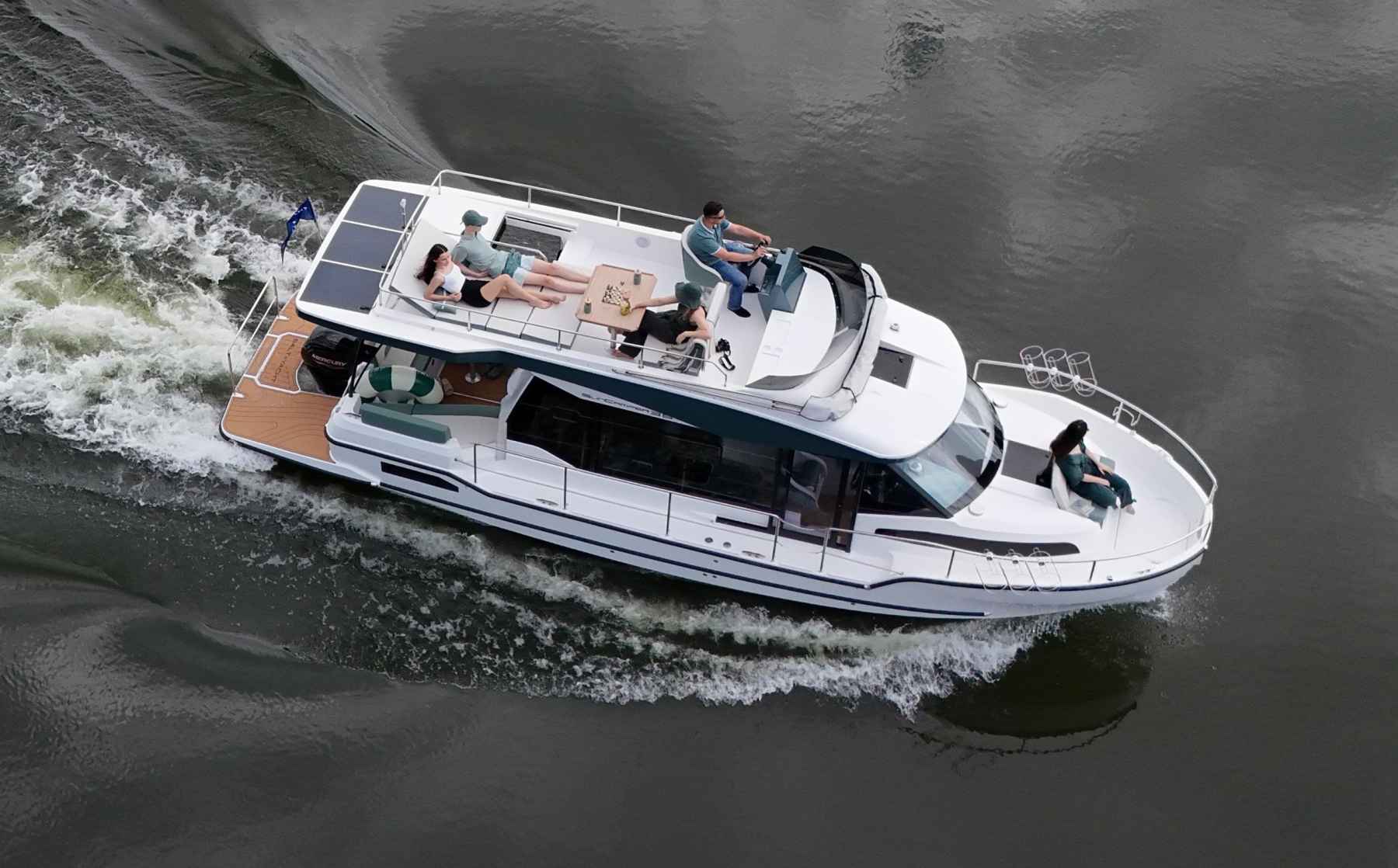 Motorboot IMPOL SunCamper 36