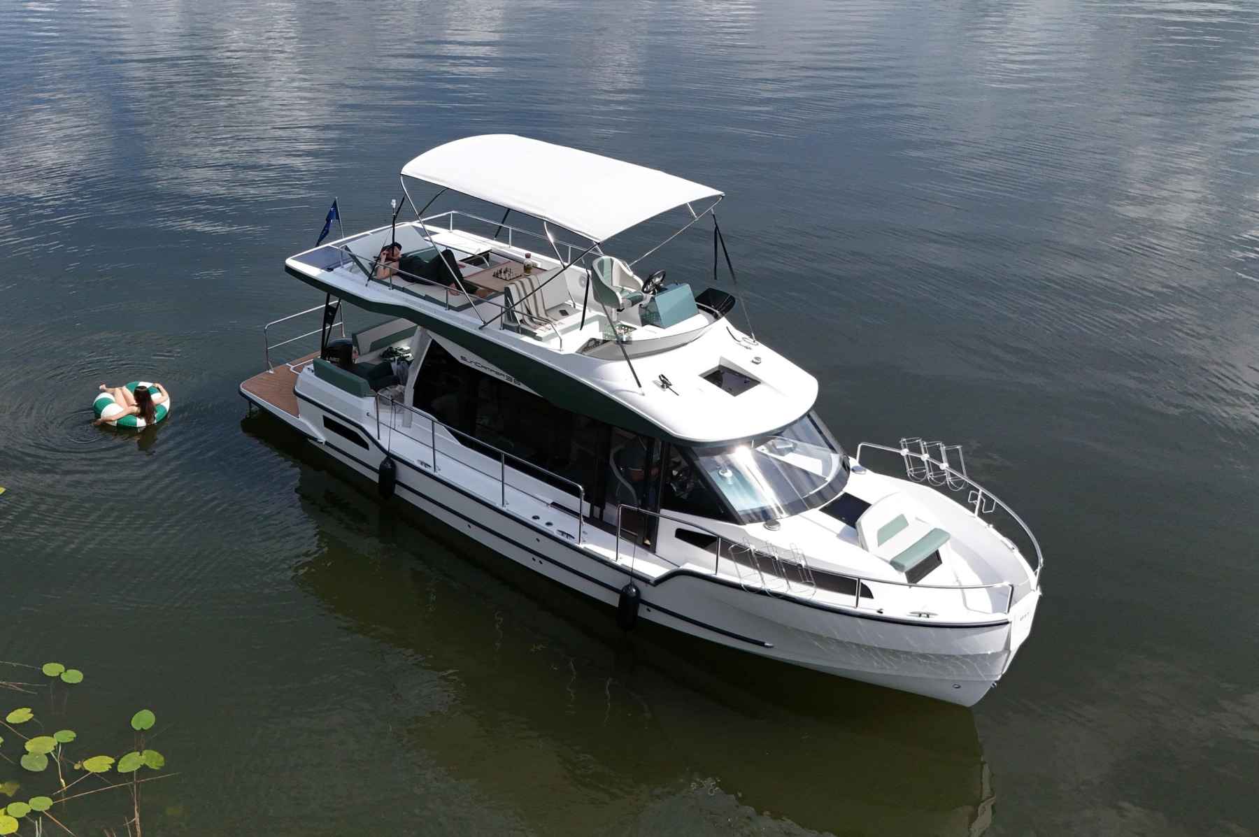 Motorboot IMPOL SunCamper 36