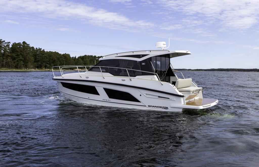 Motorboot Grandezza 30 OC