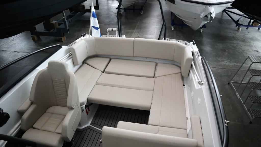Motorboot Finnmaster R6