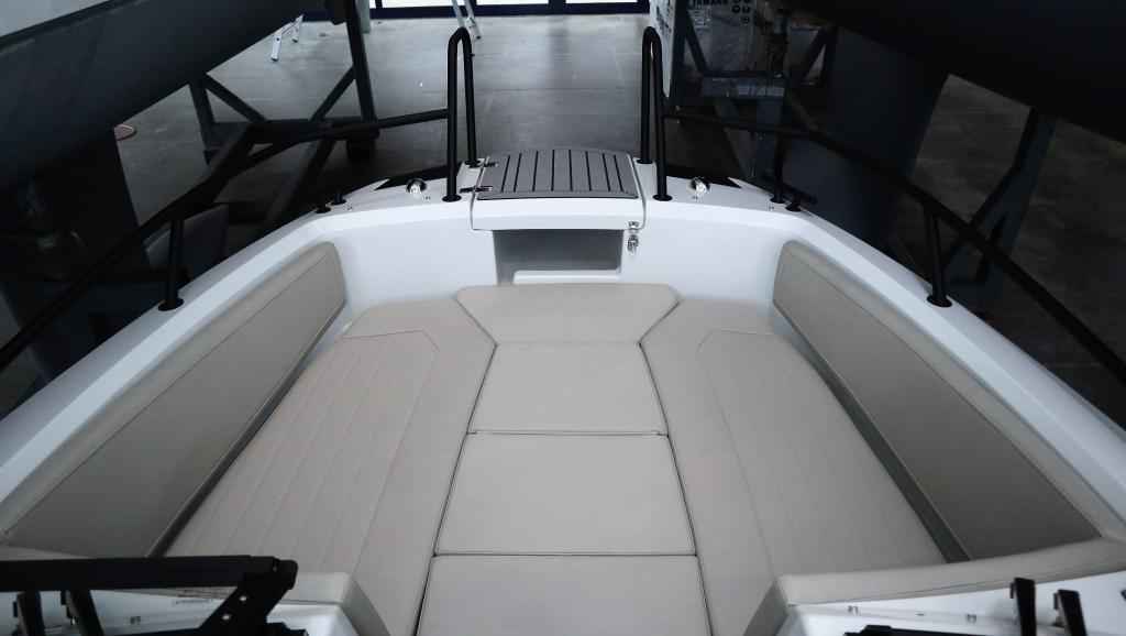 Motorboot Finnmaster R6