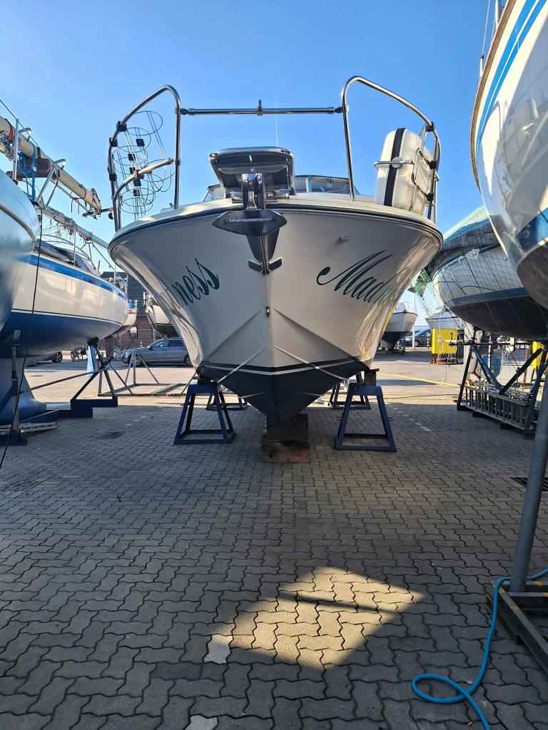 Motorboot Coronet 30 Oceanfarer