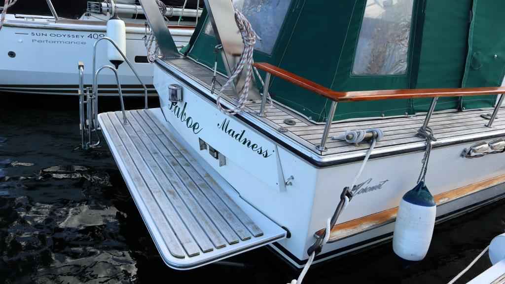 Motorboot Coronet 30 Oceanfarer