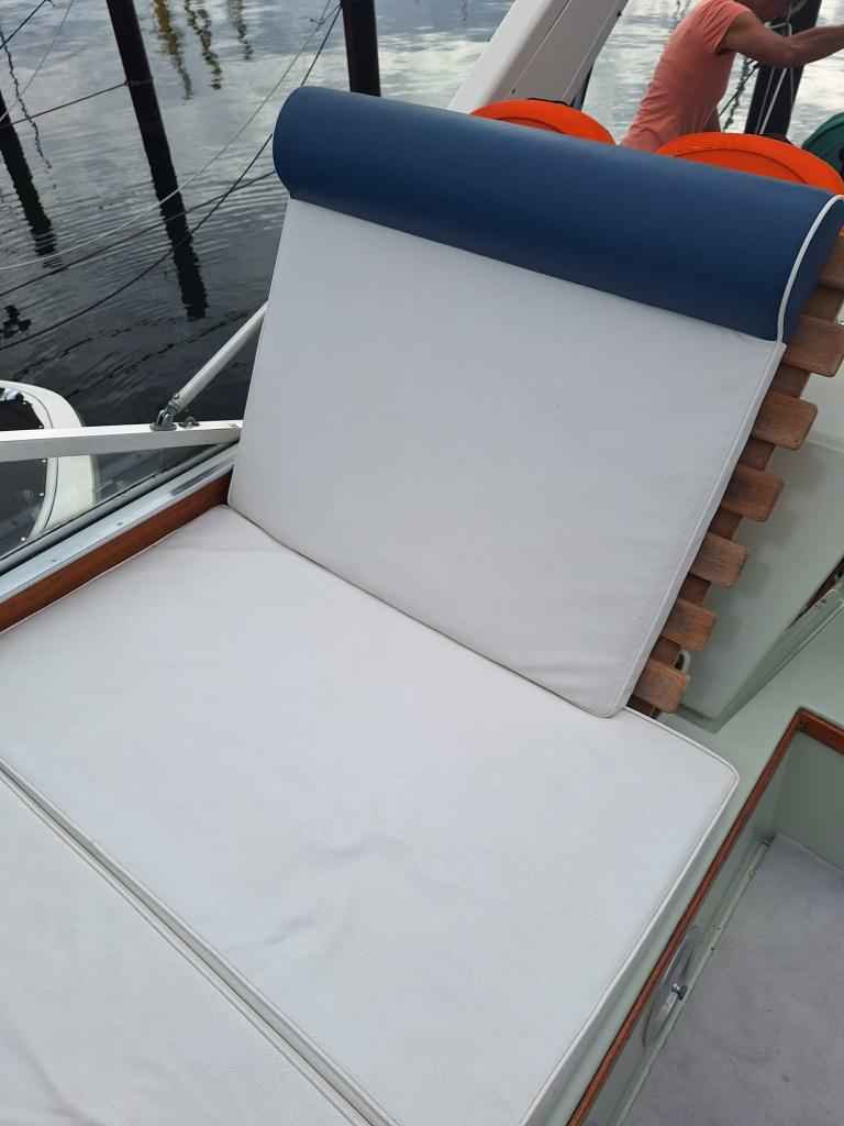 Motorboot Coronet 30 Oceanfarer