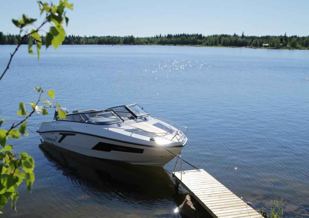 Motorboot Finnmaster T7
