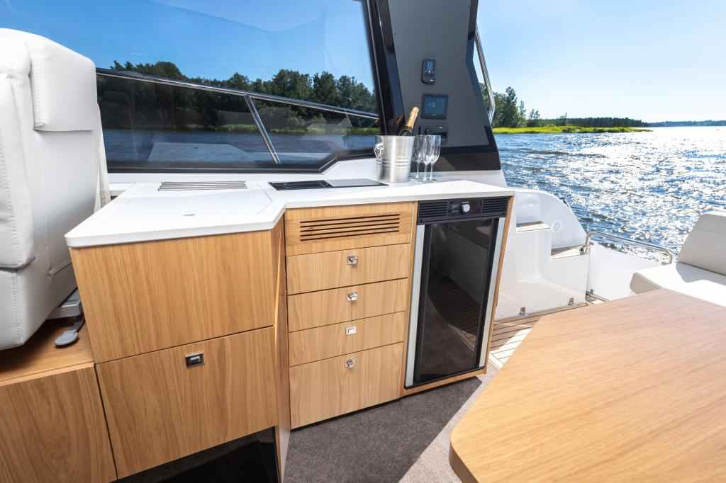 Motorboot Grandezza 30 OB OUTBOARD