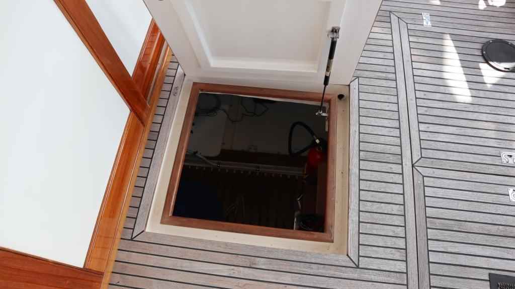 Motorboot Grand Banks 42 EUROPA