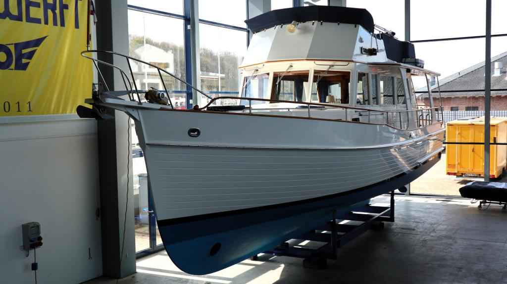 Motorboot Grand Banks 42 EUROPA