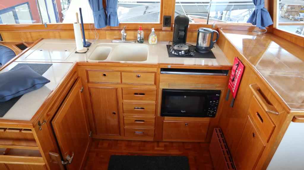 Motorboot Grand Banks 42 EUROPA