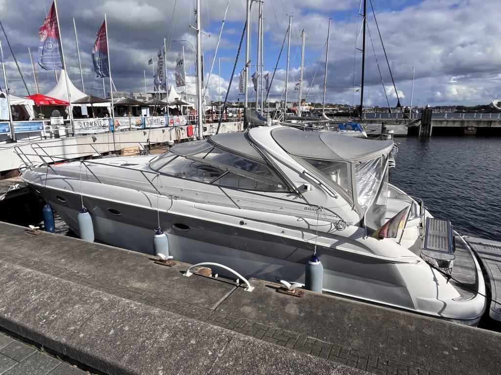 Motorboot Bavaria 42 Sport
