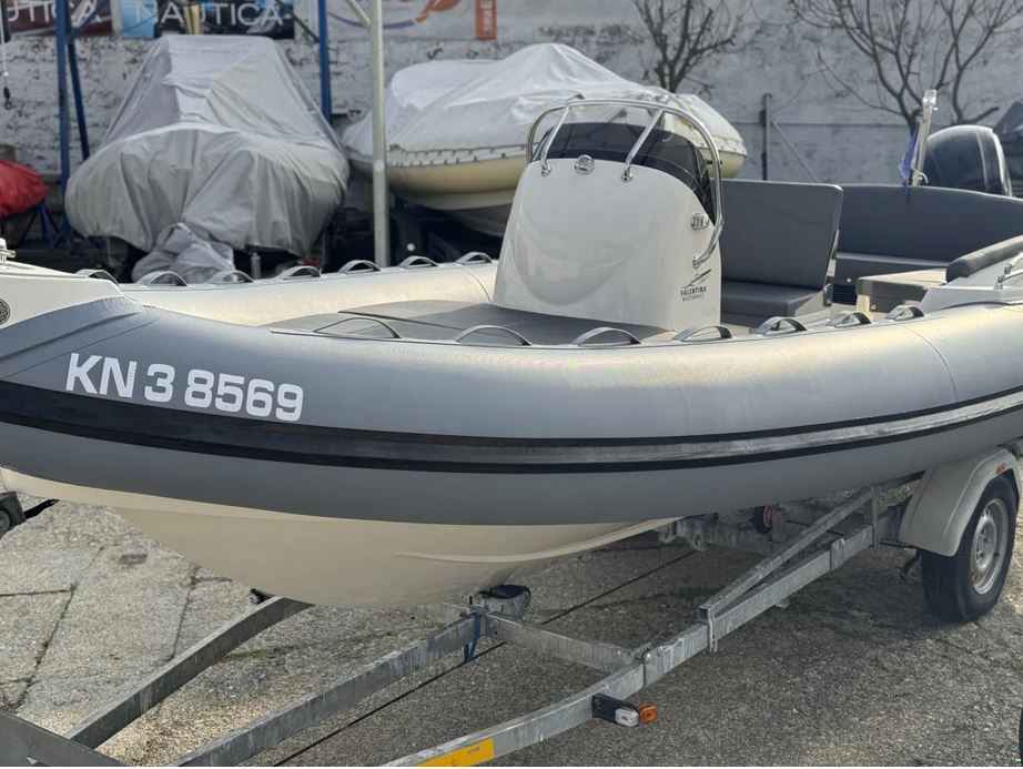 Motorboot Scanner 650 Liberta