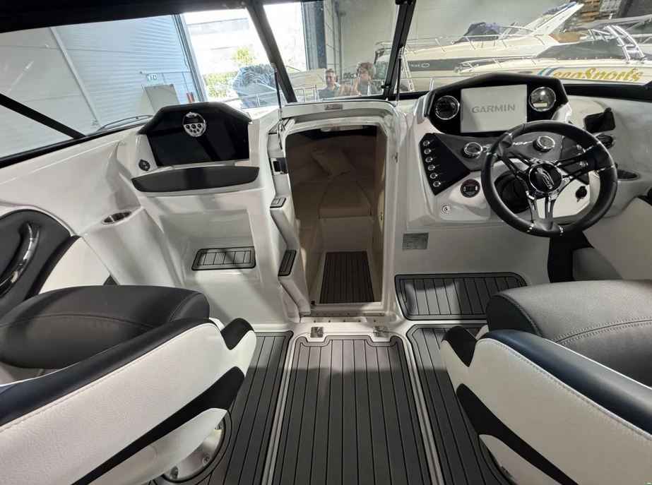 Motorboot Viper 263