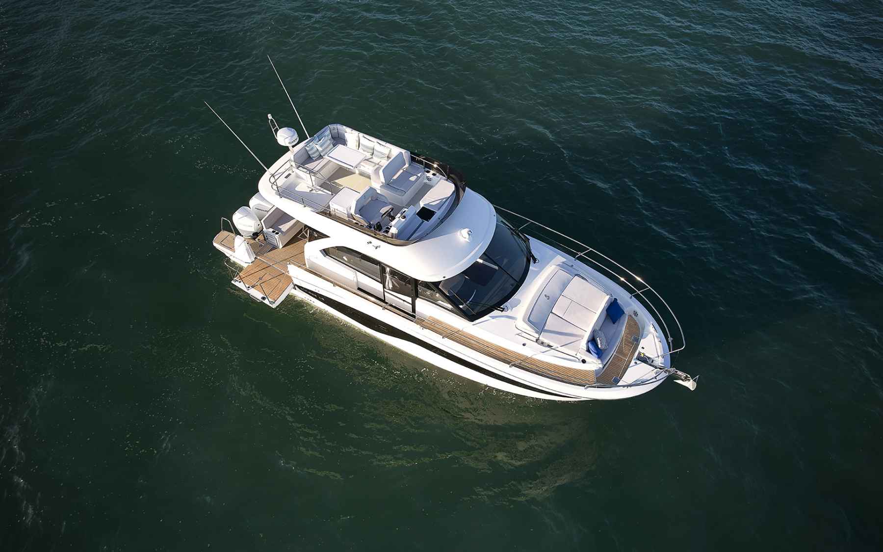 Motorboot Beneteau ANTARES 12 Fly