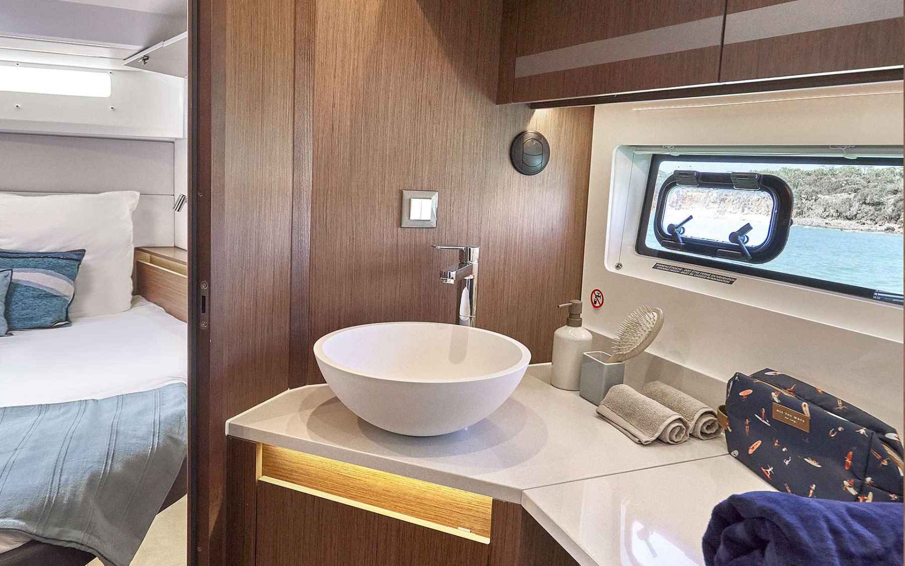 Motorboot Beneteau ANTARES 12 Fly