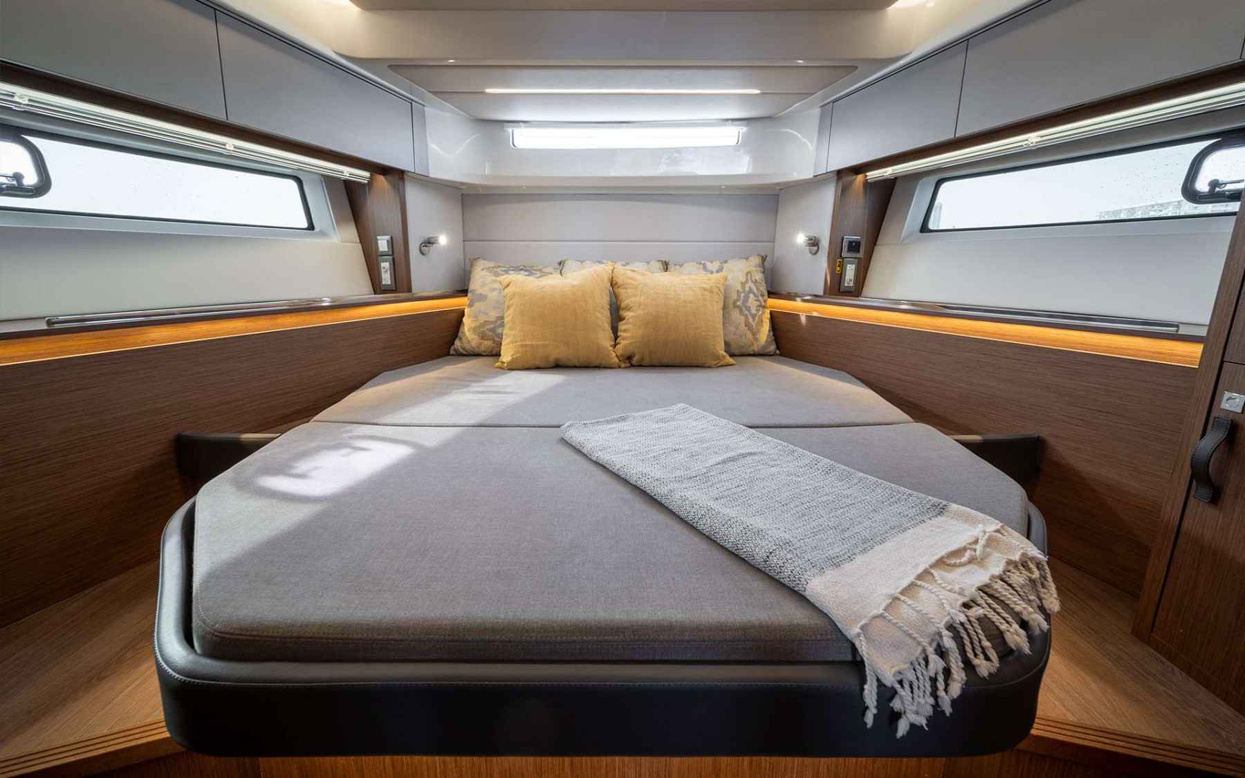 Motorboot Beneteau ANTARES 12 Coupe