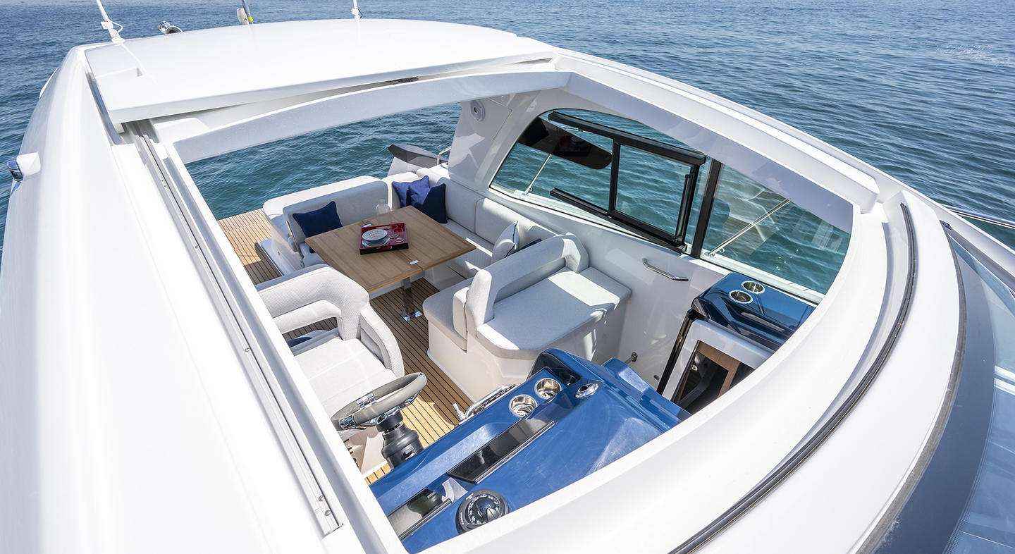 Motorboot Beneteau Gran Turismo 36