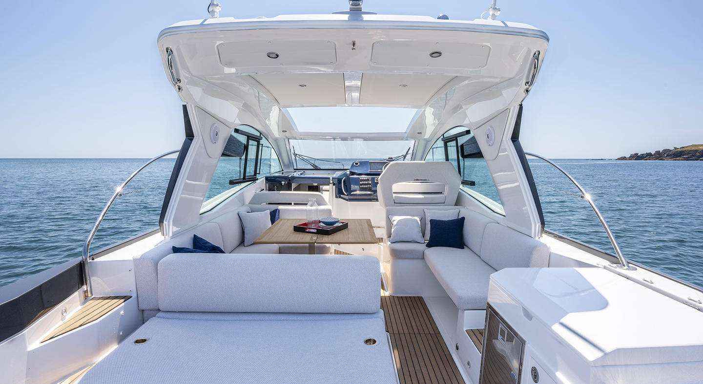 Motorboot Beneteau Gran Turismo 36