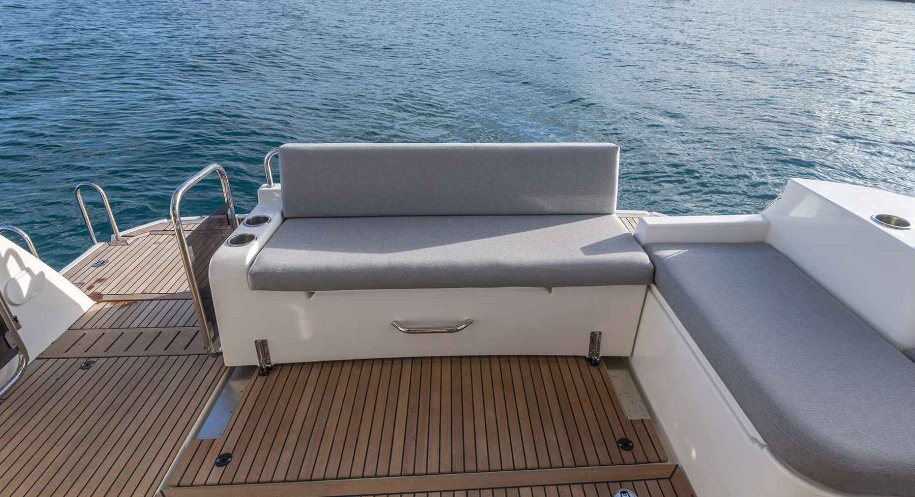 Motorboot Beneteau SWIFT TRAWLER 41 SEDAN