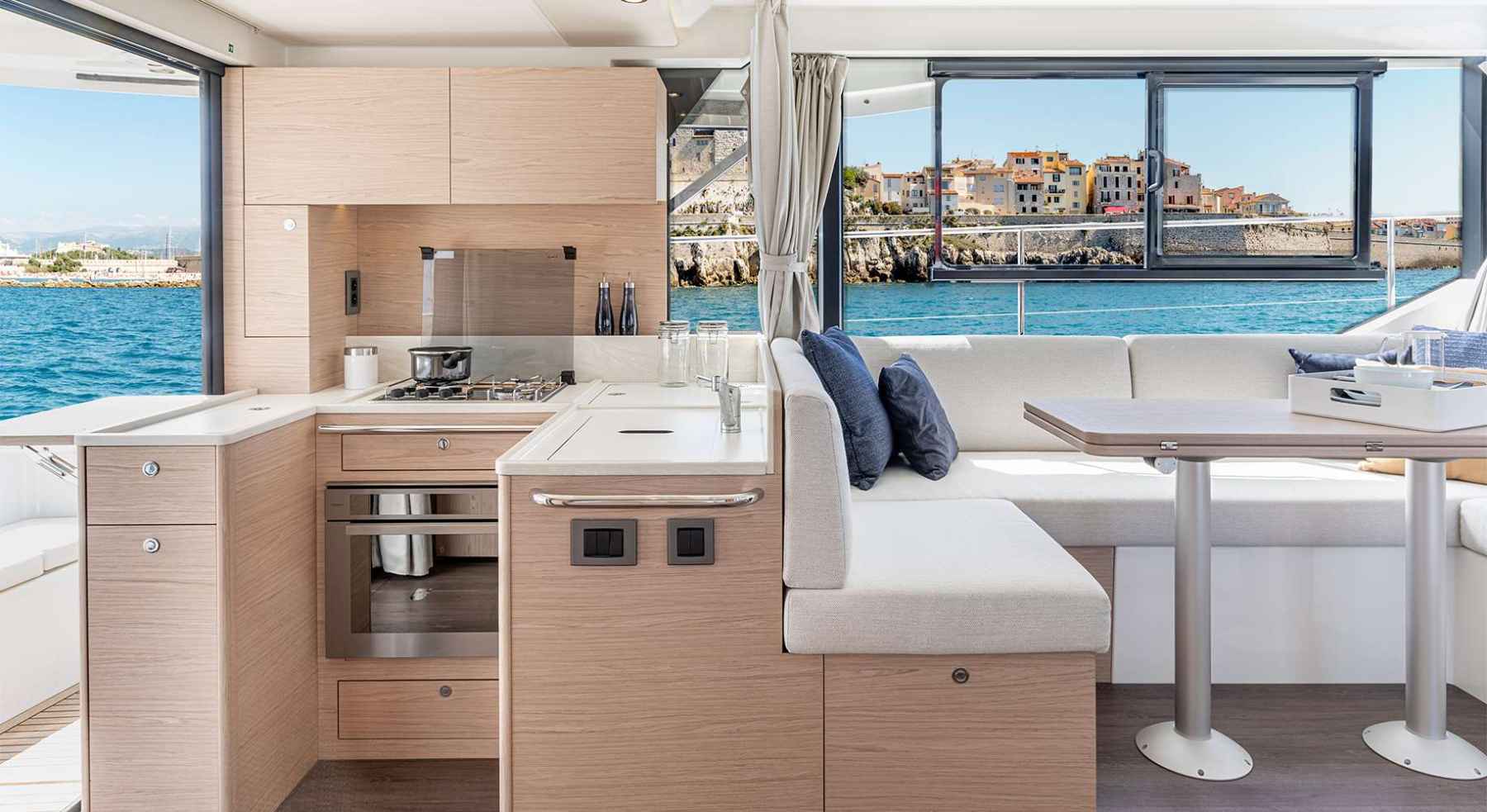 Motorboot Beneteau SWIFT TRAWLER 41 SEDAN