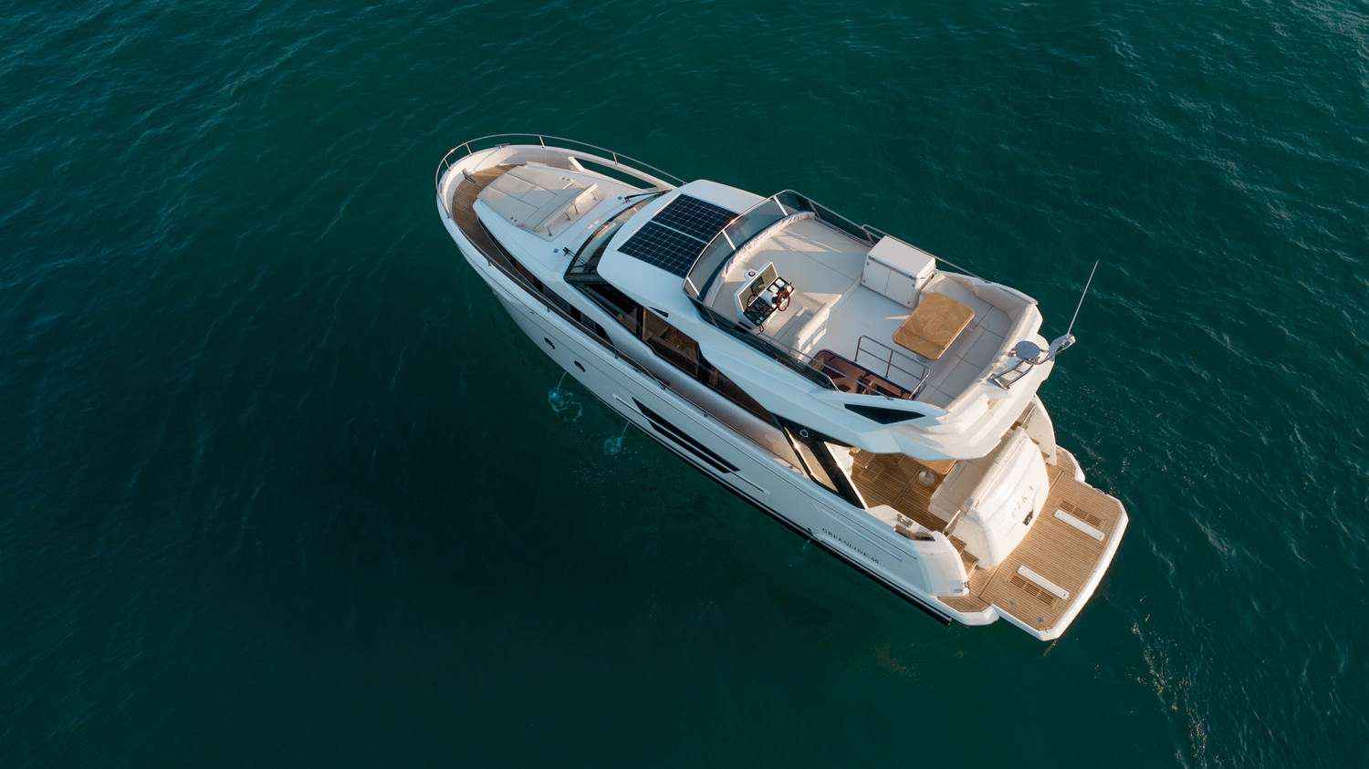 Motorboot Greenline Yachts 45 FLY