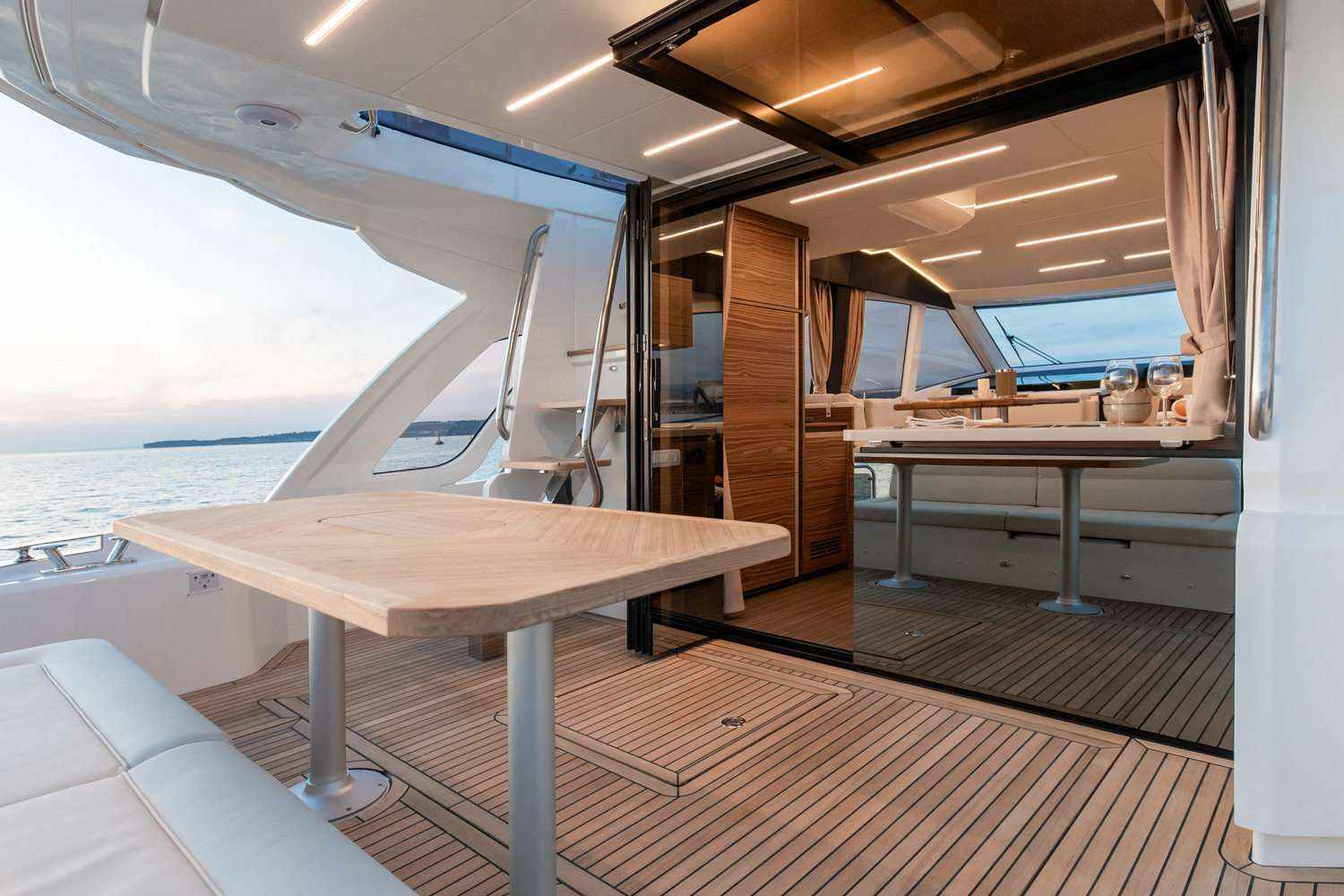 Motorboot Greenline Yachts 45 FLY