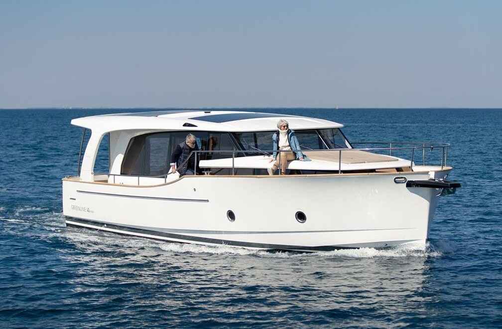 Motorboot Greenline 40
