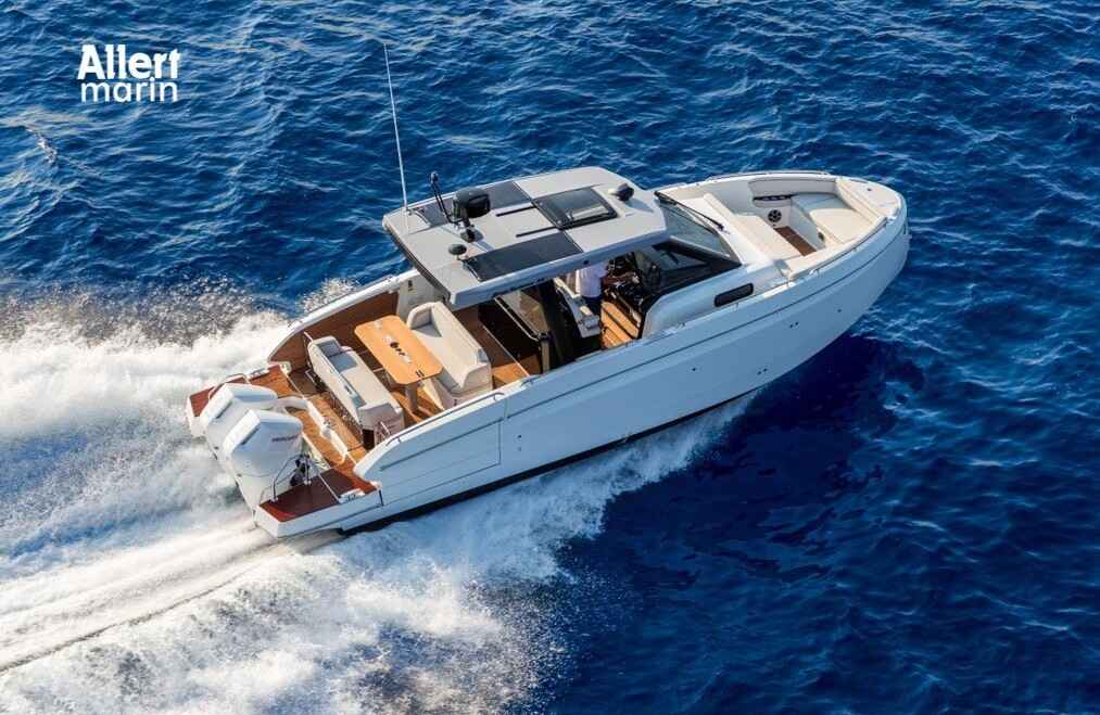 Motorboot Bénéteau Gran Turismo 35