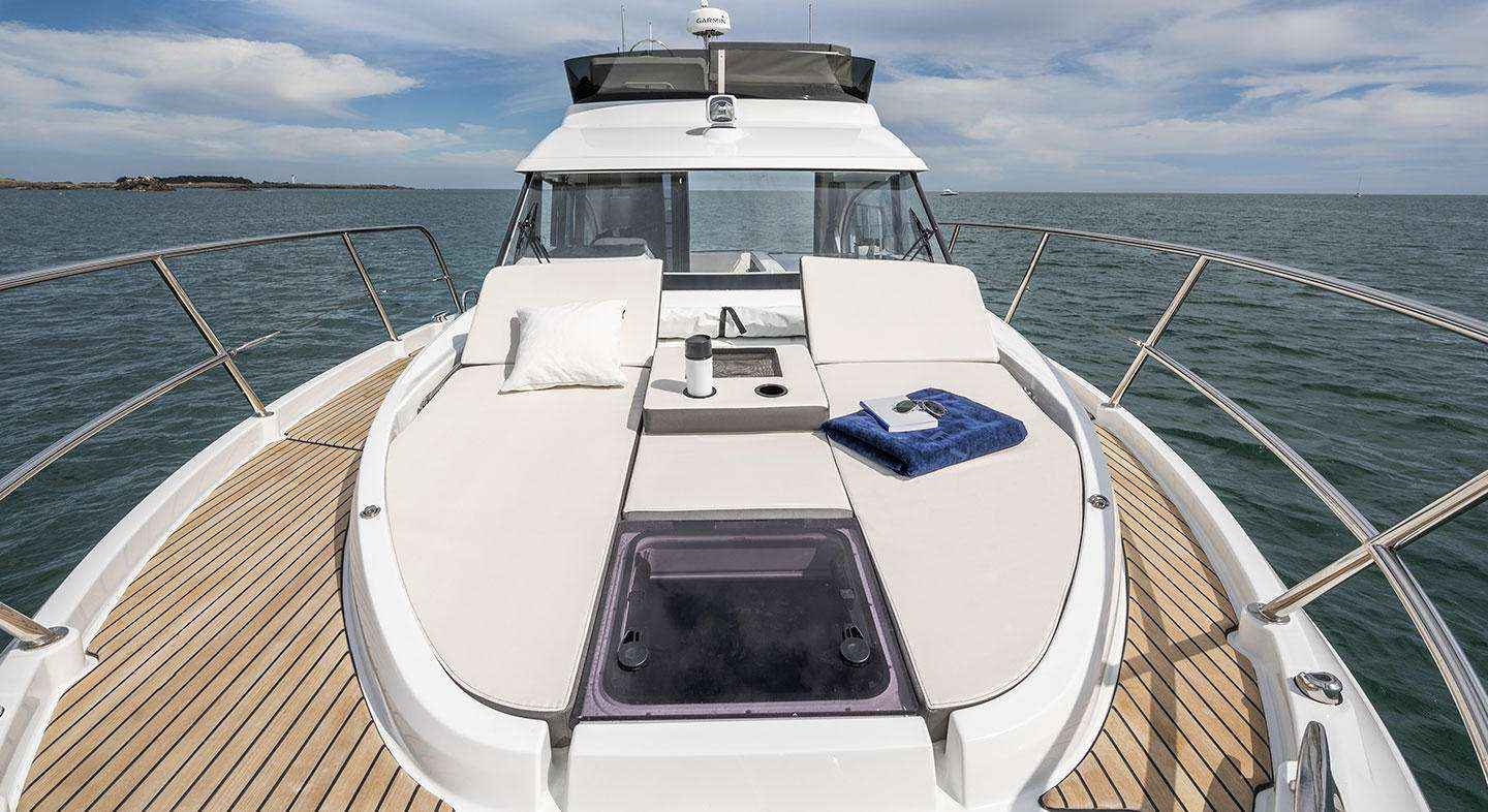 Motorboot Beneteau ANTARES 11 FLY