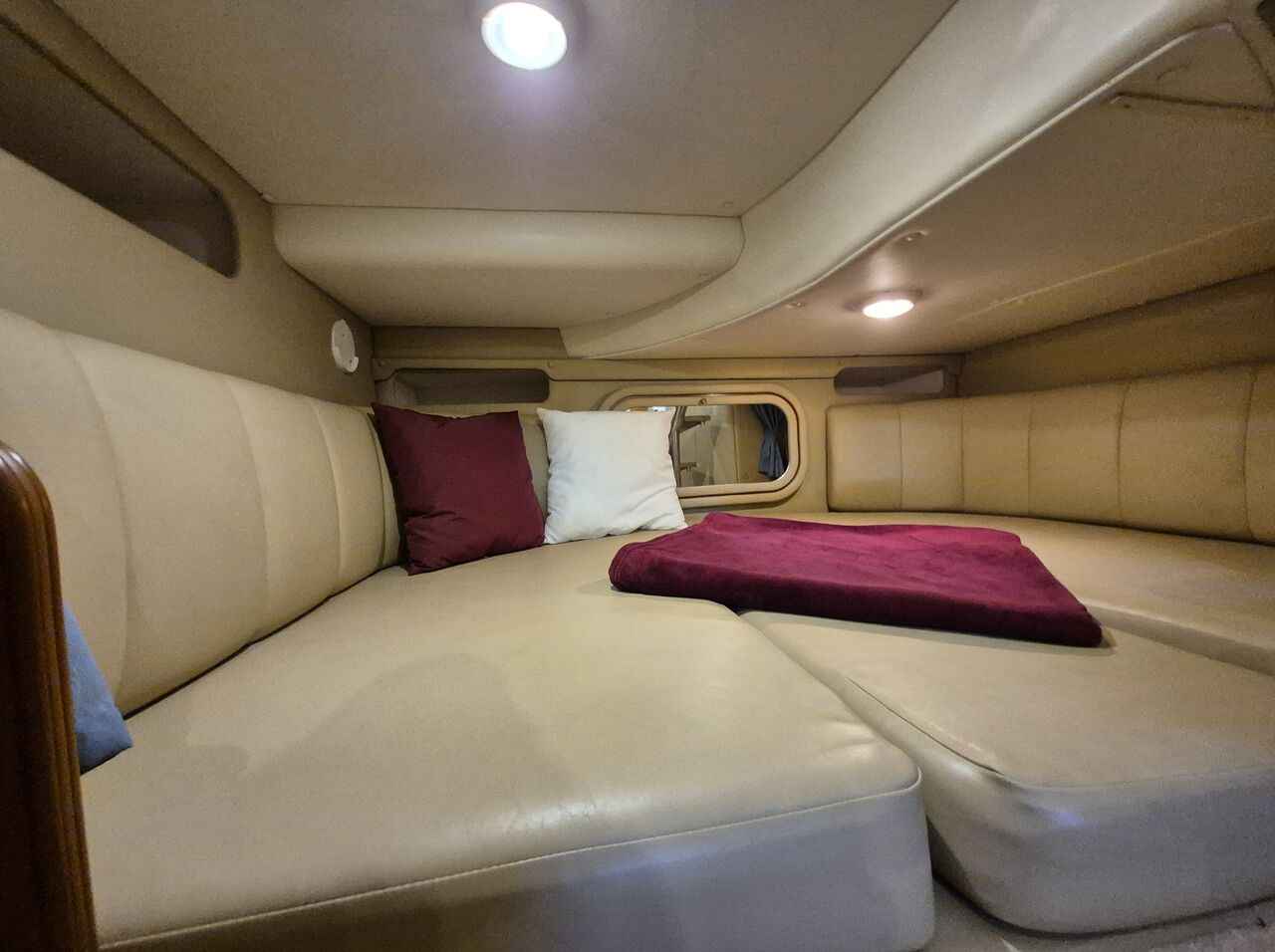 Motorboot Rinker 342 Fiesta Vee