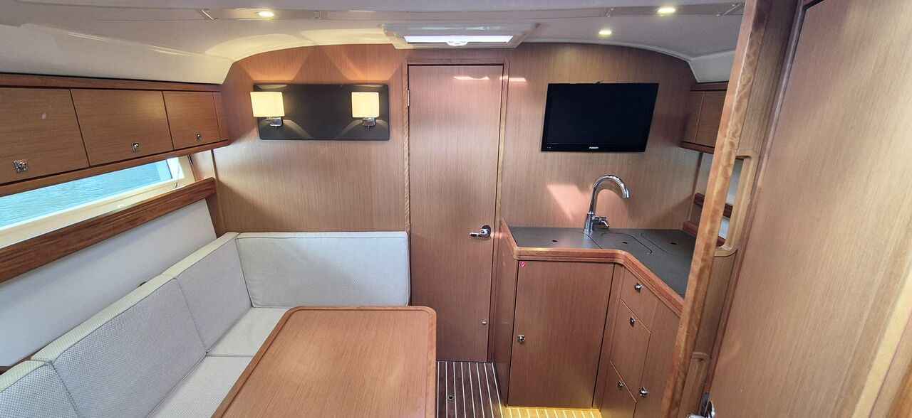 Motorboot Bavaria Sport 35