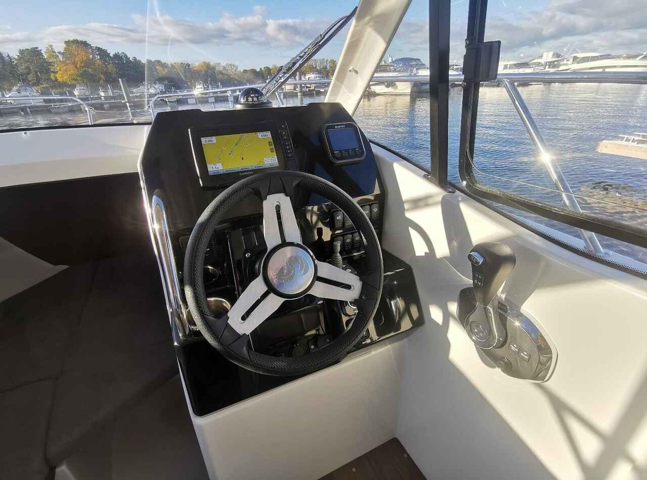 Motorboot Bénéteau Antares 7