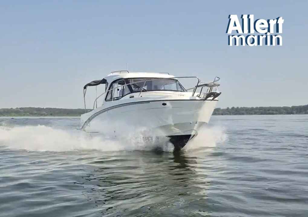 Motorboot Bénéteau Antares 7