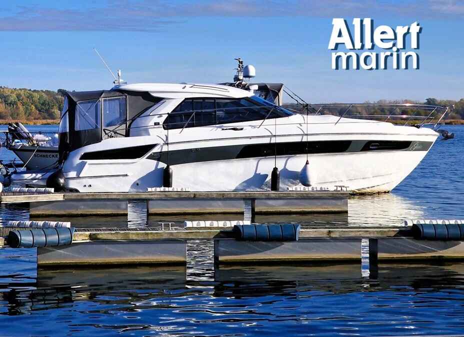 Motorboot Bavaria S40 HT