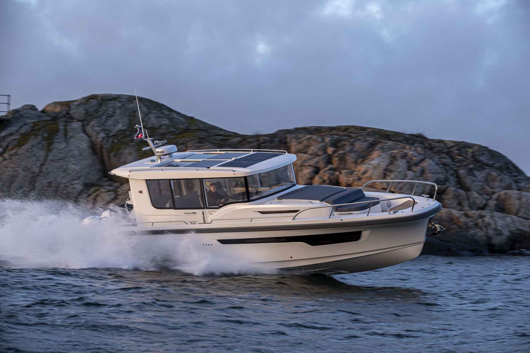 Motorboot Nimbus Commuter 11