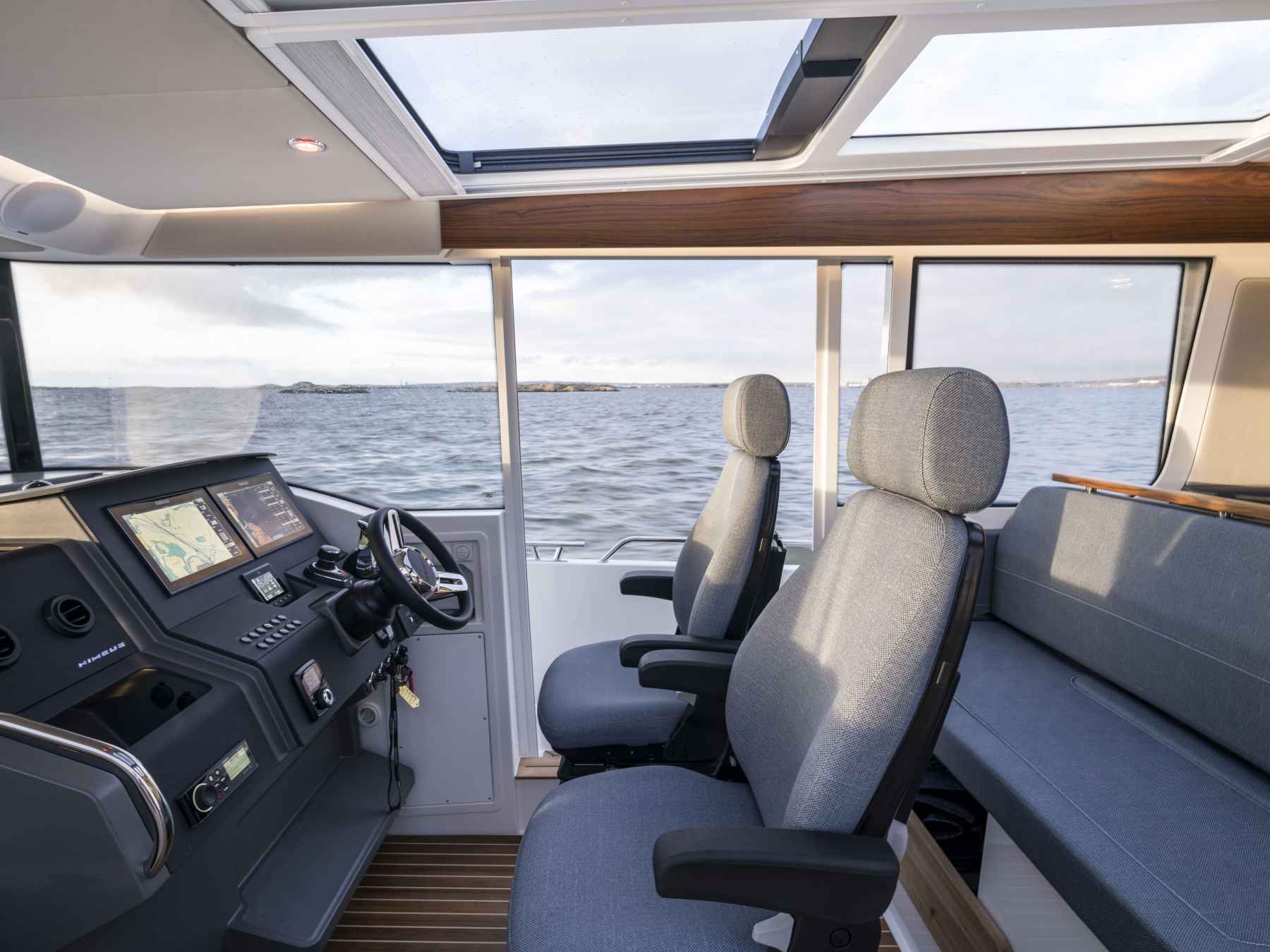 Motorboot Nimbus Commuter 11