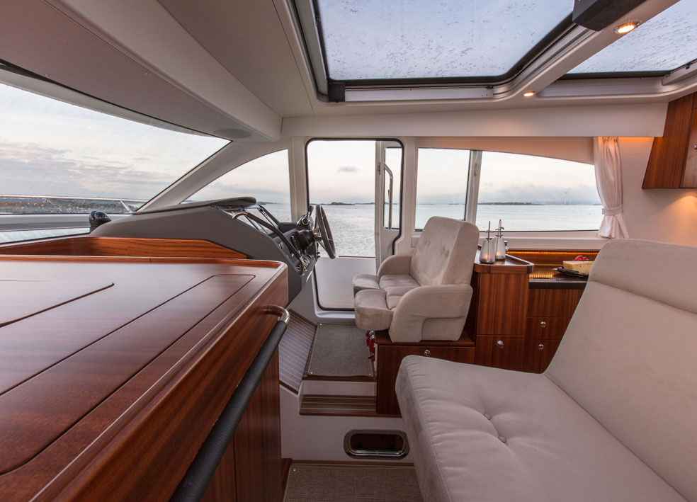 Motorboot Nimbus 405 Flybridge