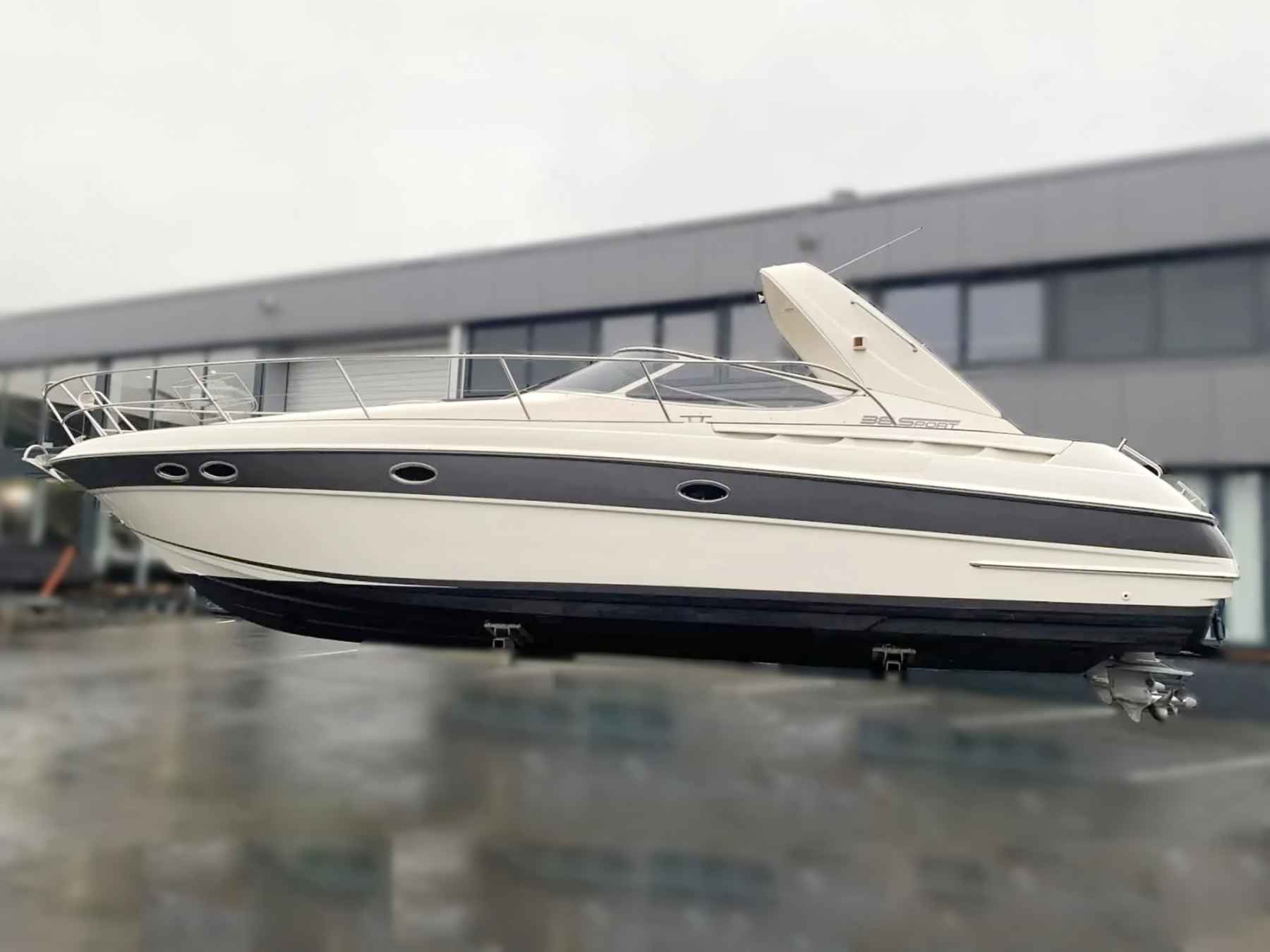 Motorboot Bavaria 38 Sport