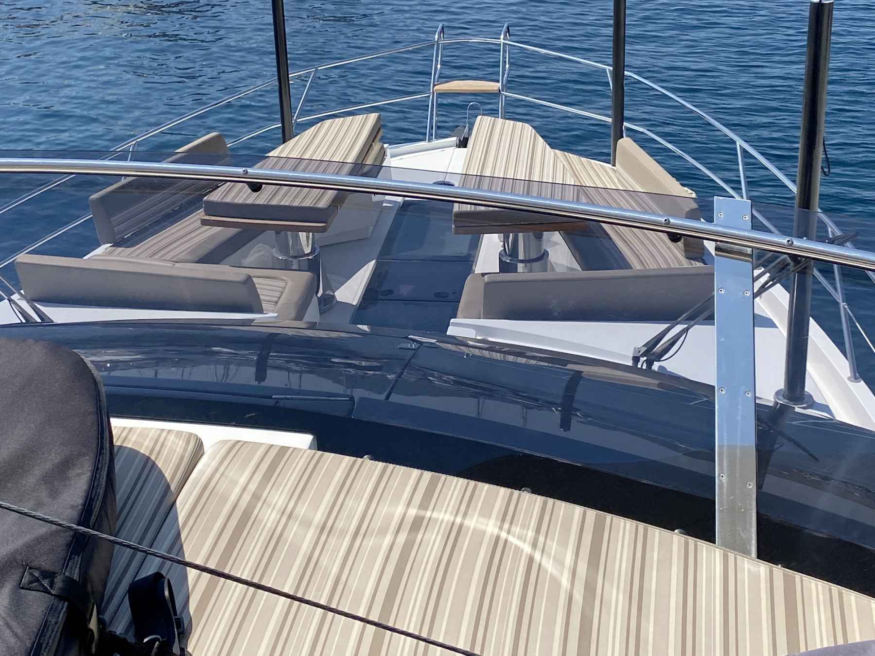 Motorboot Galeon 640 Fly