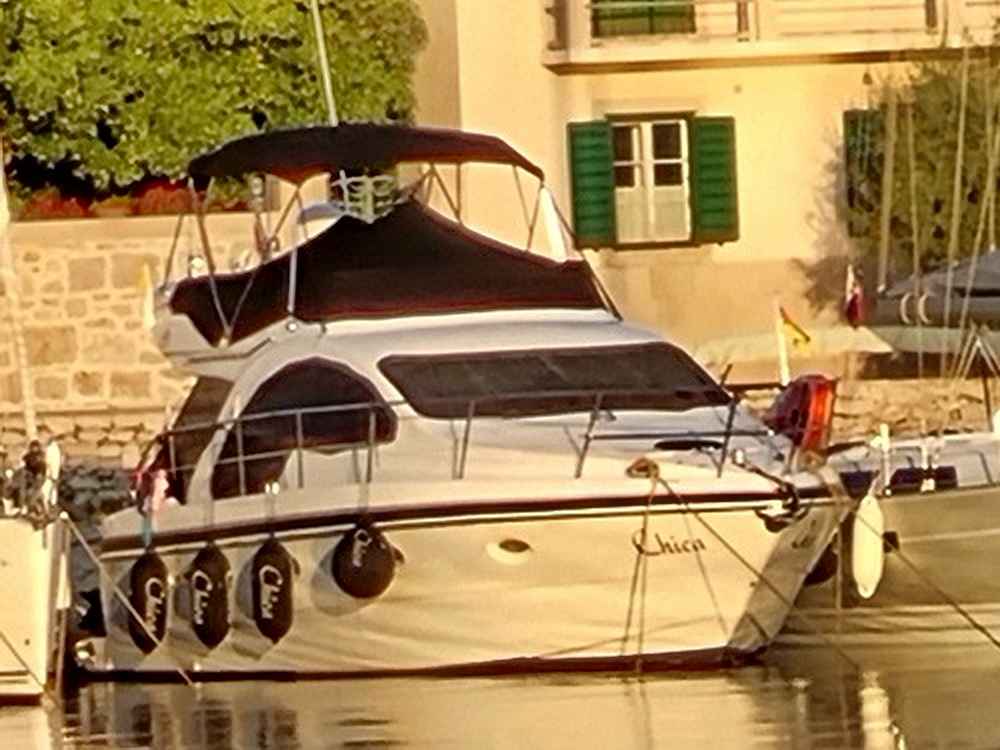 Motorboot Azimut 39