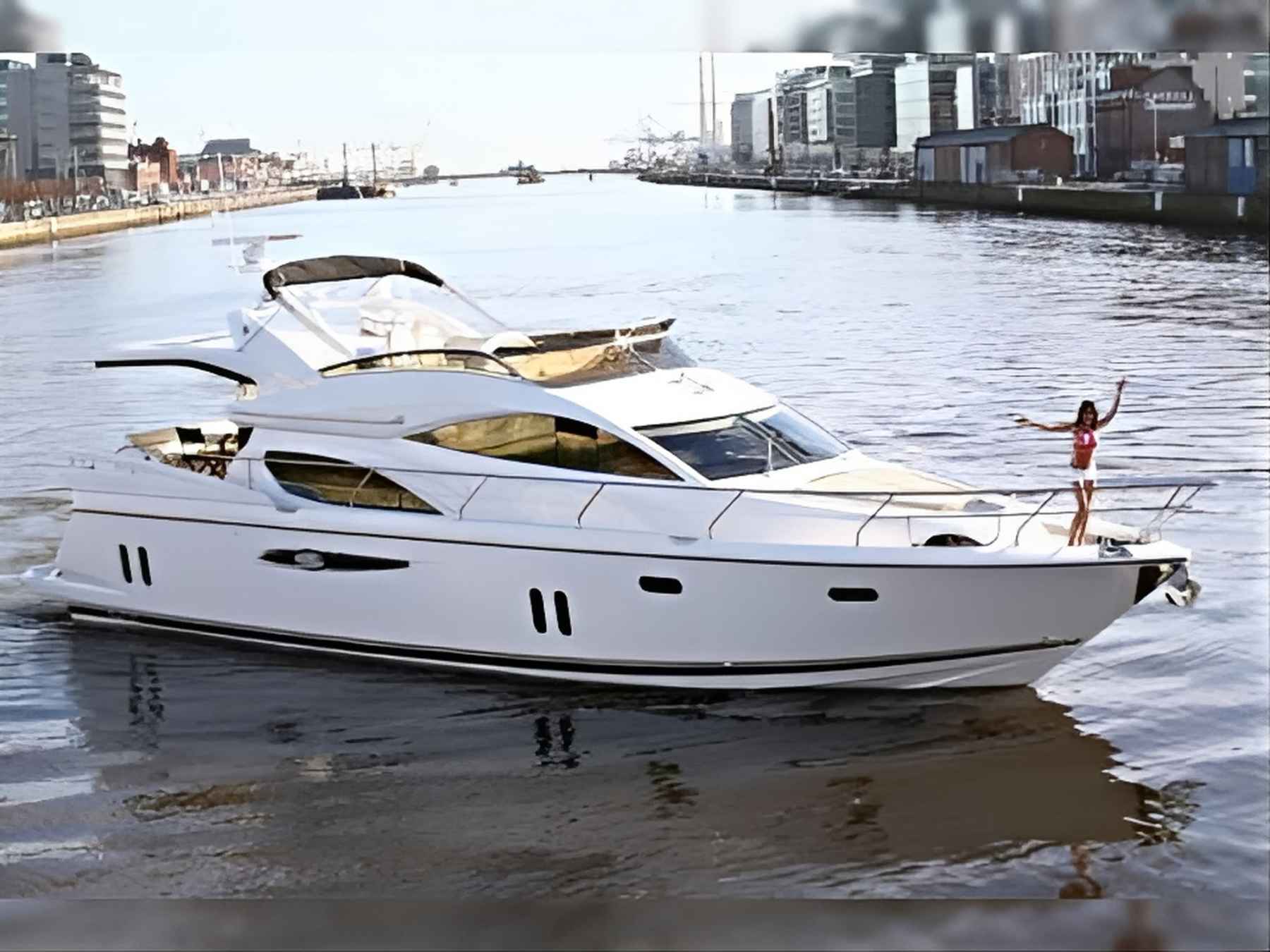 Motorboot Pearl 60