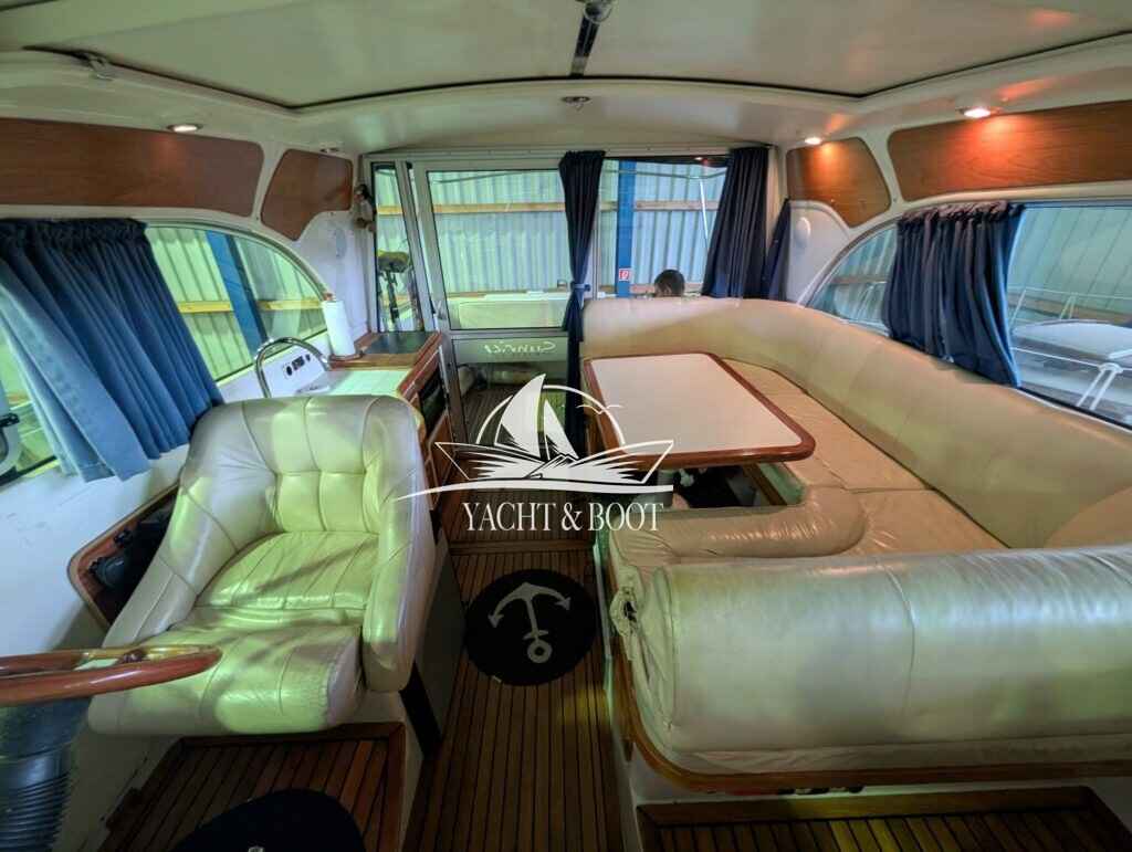 Motorboot Marex 33 Millenium