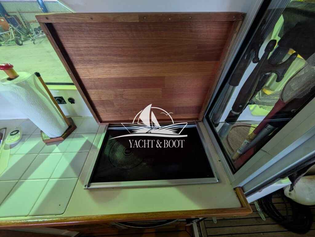 Motorboot Marex 33 Millenium