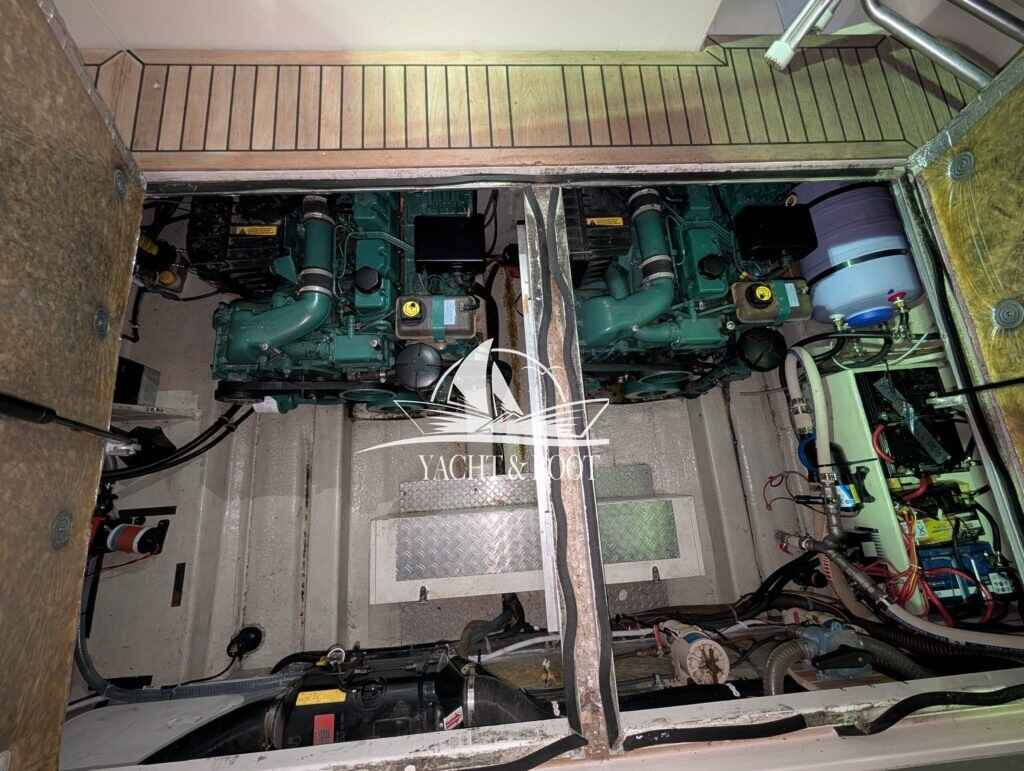 Motorboot Marex 33 Millenium