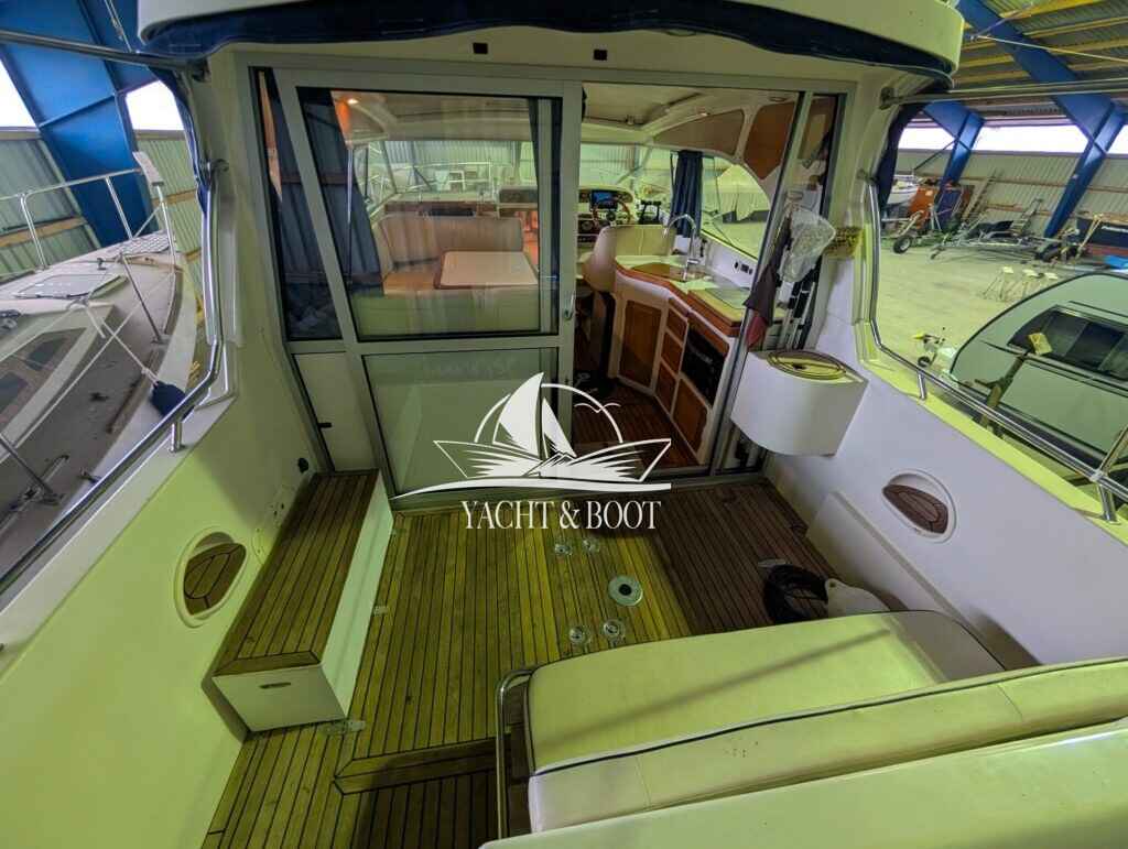 Motorboot Marex 33 Millenium