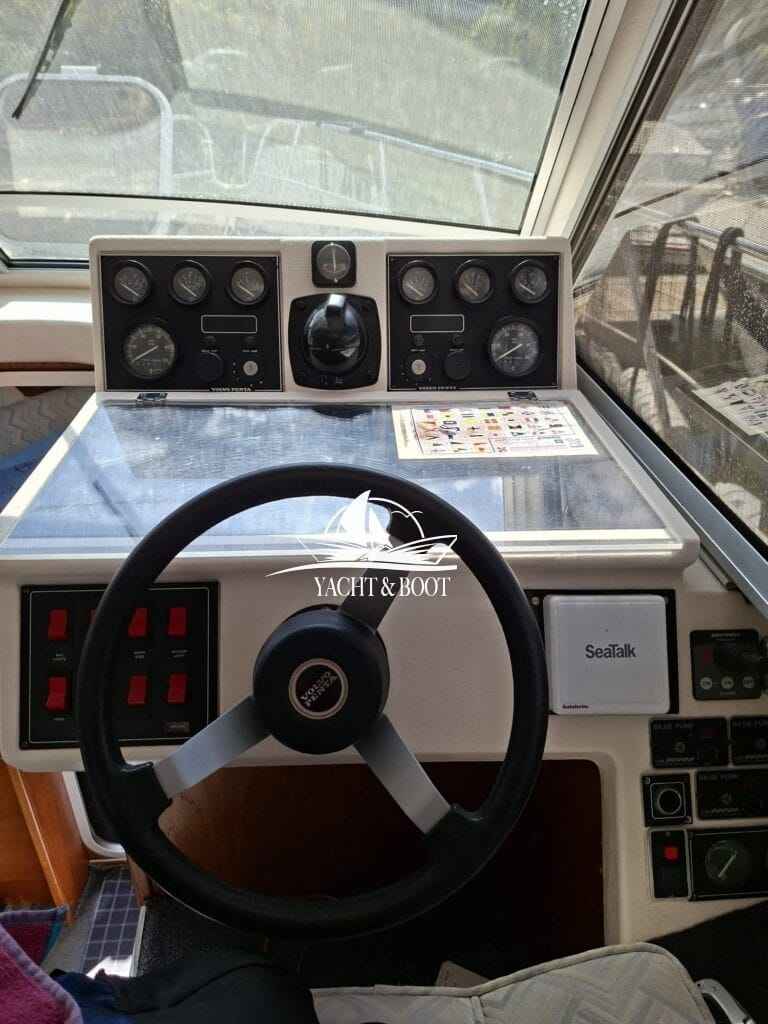 Motorboot Princess 315 FLY