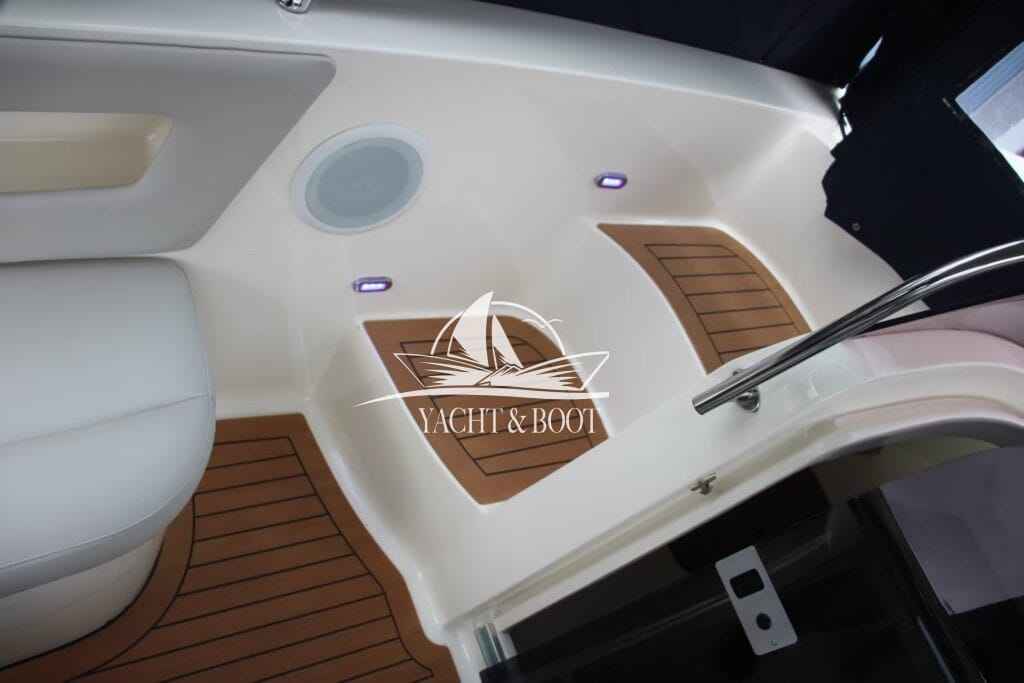 Motorboot Eolo 650 Day