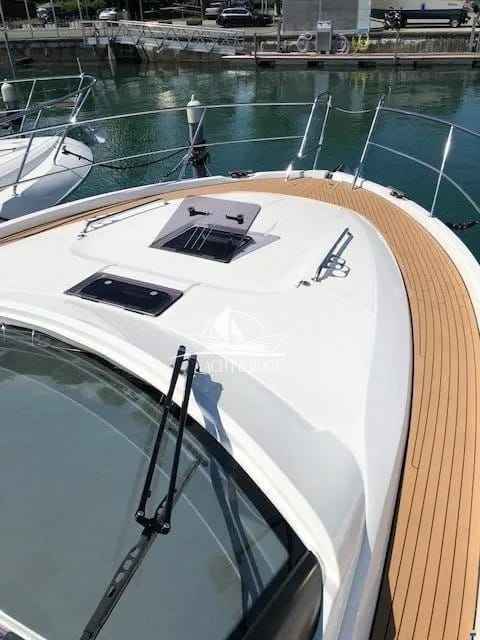 Motorboot Bavaria S 40 HT
